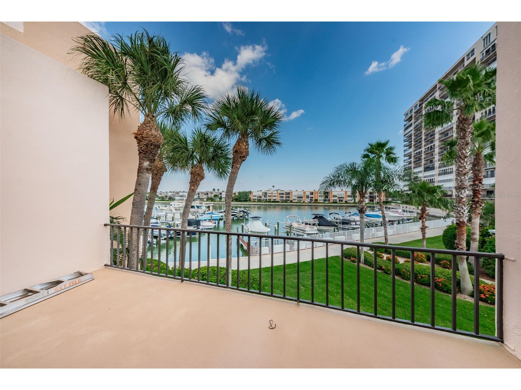 7420 Bay Island Drive S #171 South Pasadena FL 33707 TB8448755 image84