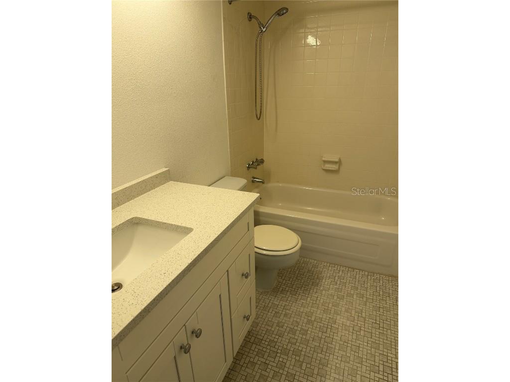 7420 Bay Island Drive S #A180 South Pasadena FL 33707 TB8449222 image7