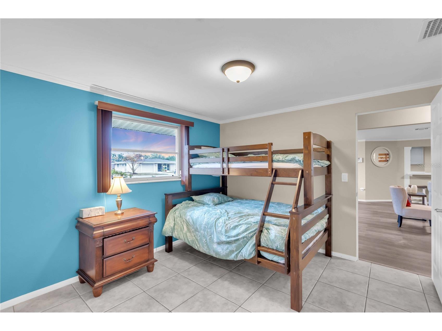7420 Cass Circle Sarasota FL 34231 A4696307 image18