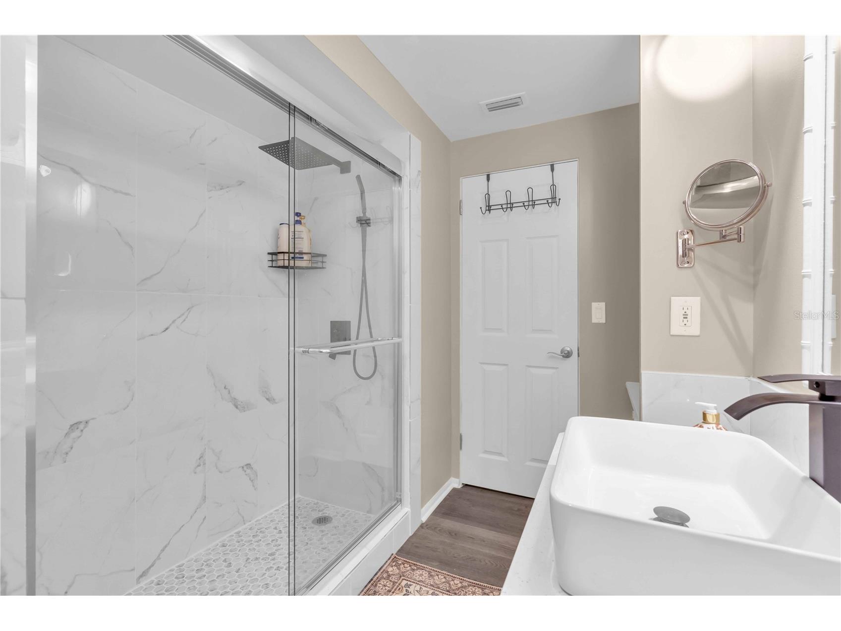 7420 Cass Circle Sarasota FL 34231 A4696307 image27
