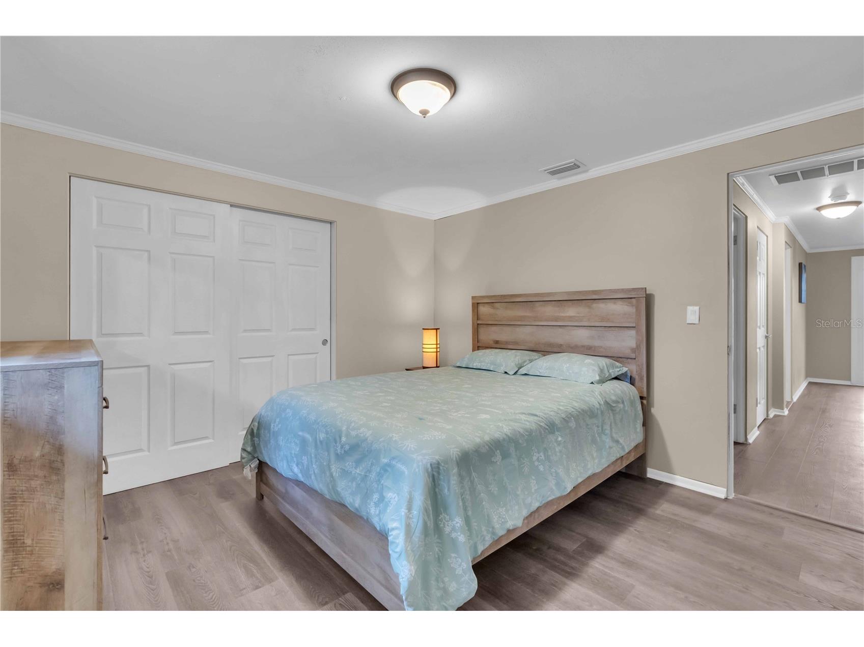 7420 Cass Circle Sarasota FL 34231 A4696307 image29