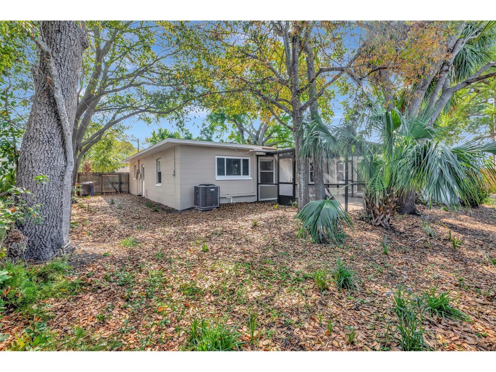 7420 Dr Martin Luther King Jr Street N Saint Petersburg FL 33702 TB8485831 image31