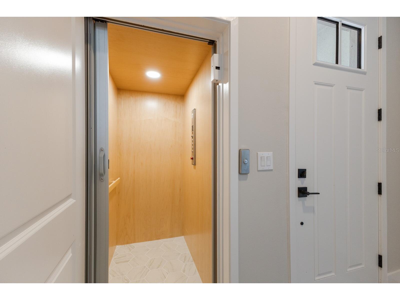 7420 Newham Lane Sarasota FL 34240 A4680616 image21