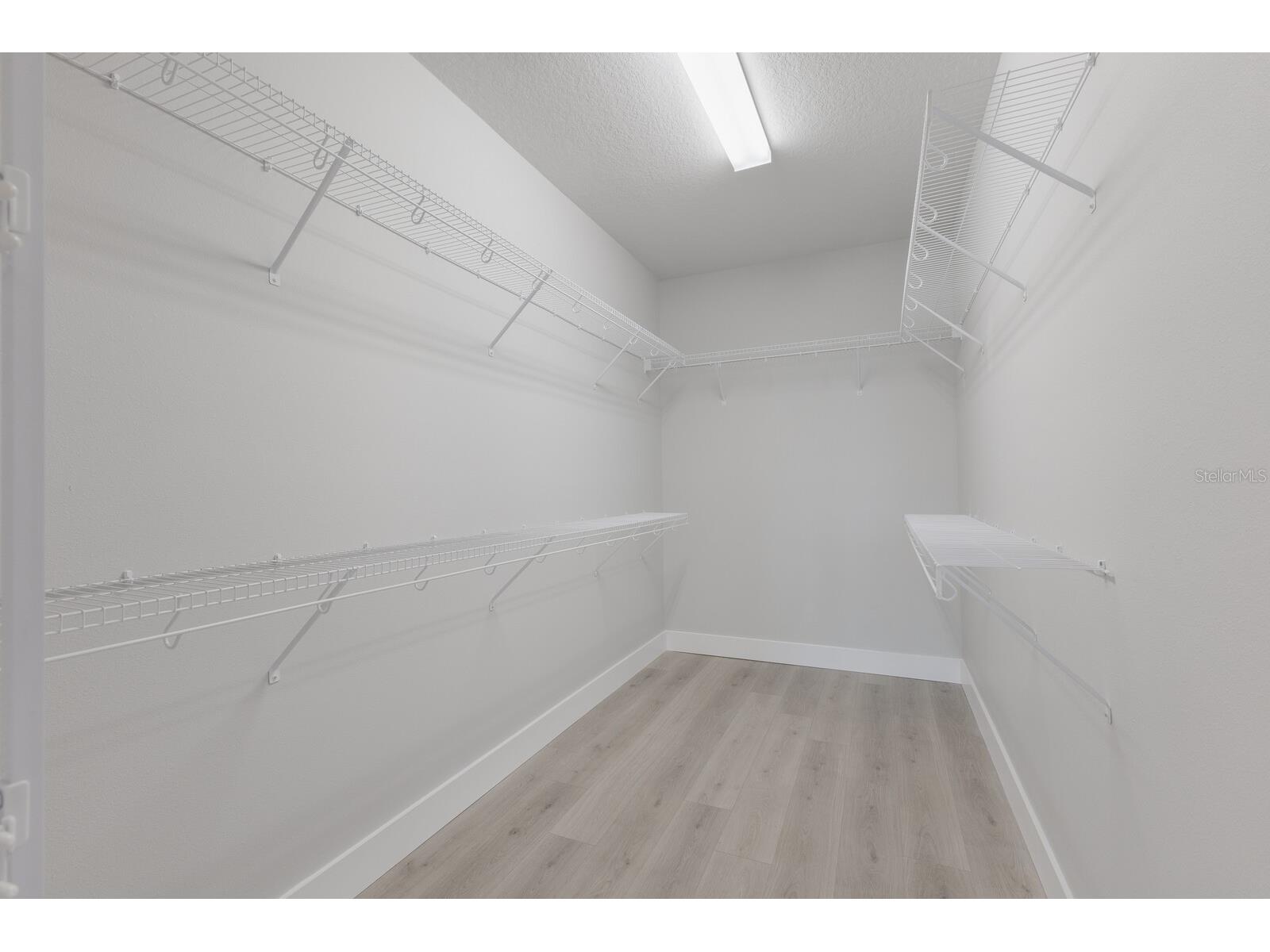 7420 Newham Lane Sarasota FL 34240 A4680616 image25