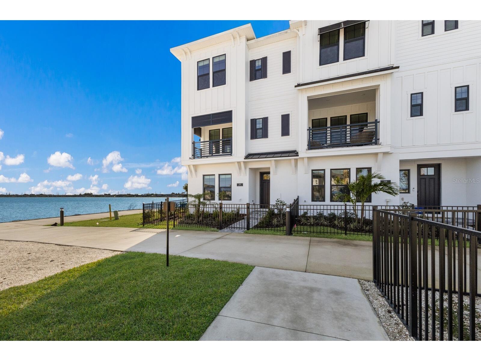 7420 Newham Lane Sarasota FL 34240 A4680616 image5