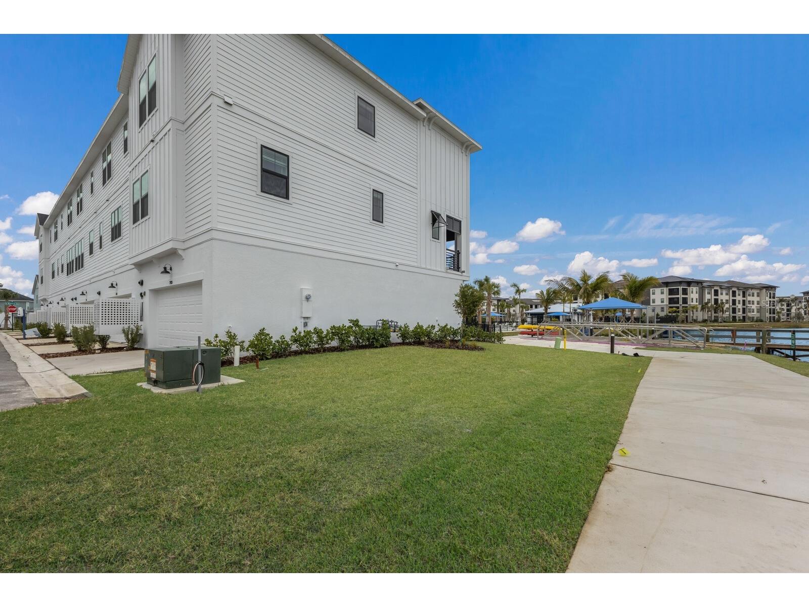 7420 Newham Lane Sarasota FL 34240 A4680616 image8