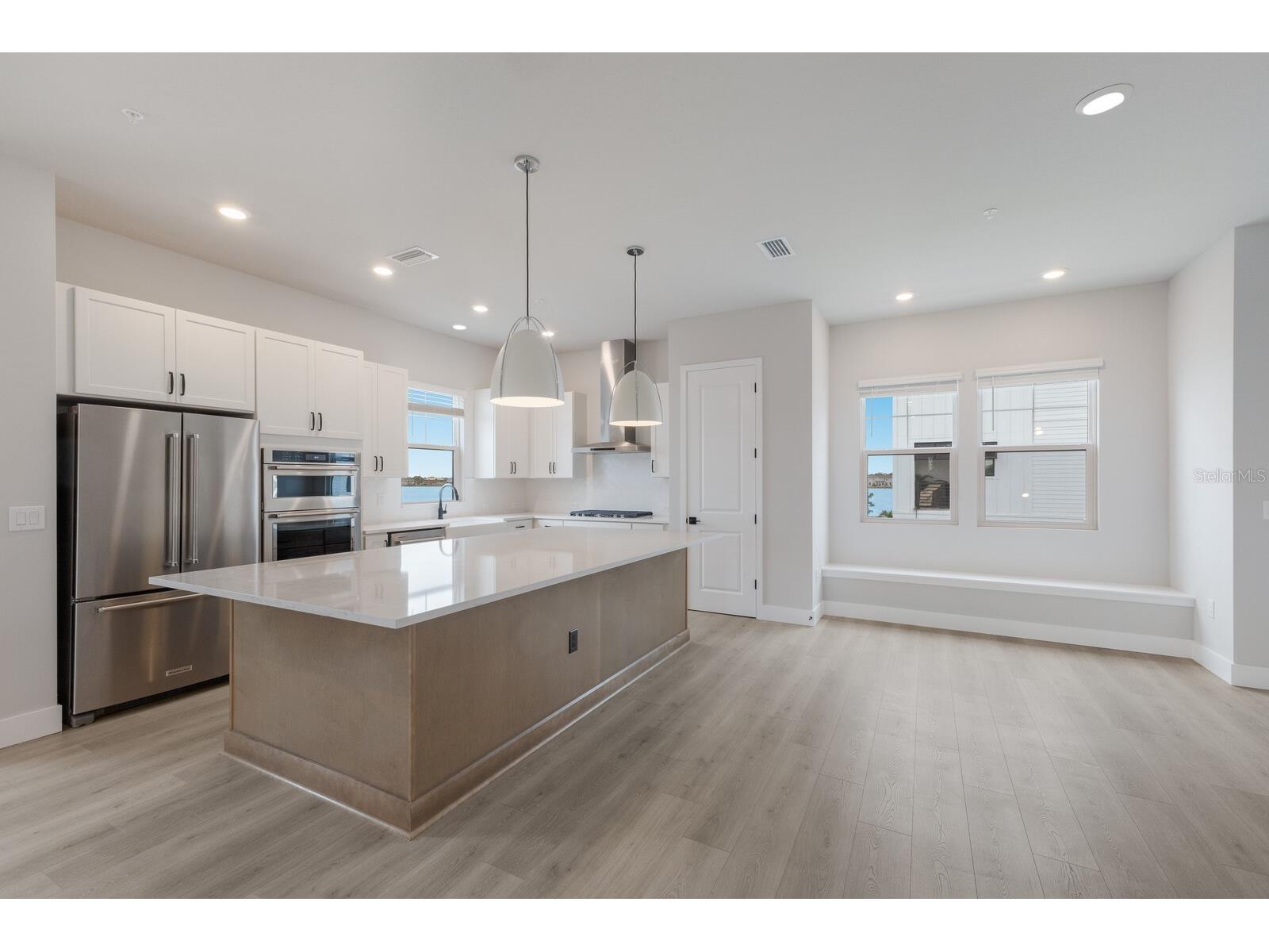 7420 Newham Lane Sarasota FL 34240 A4698910 image9