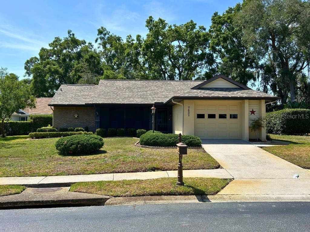 7421 Baltusrol Drive New Port Richey FL 34654 W7874929 image1