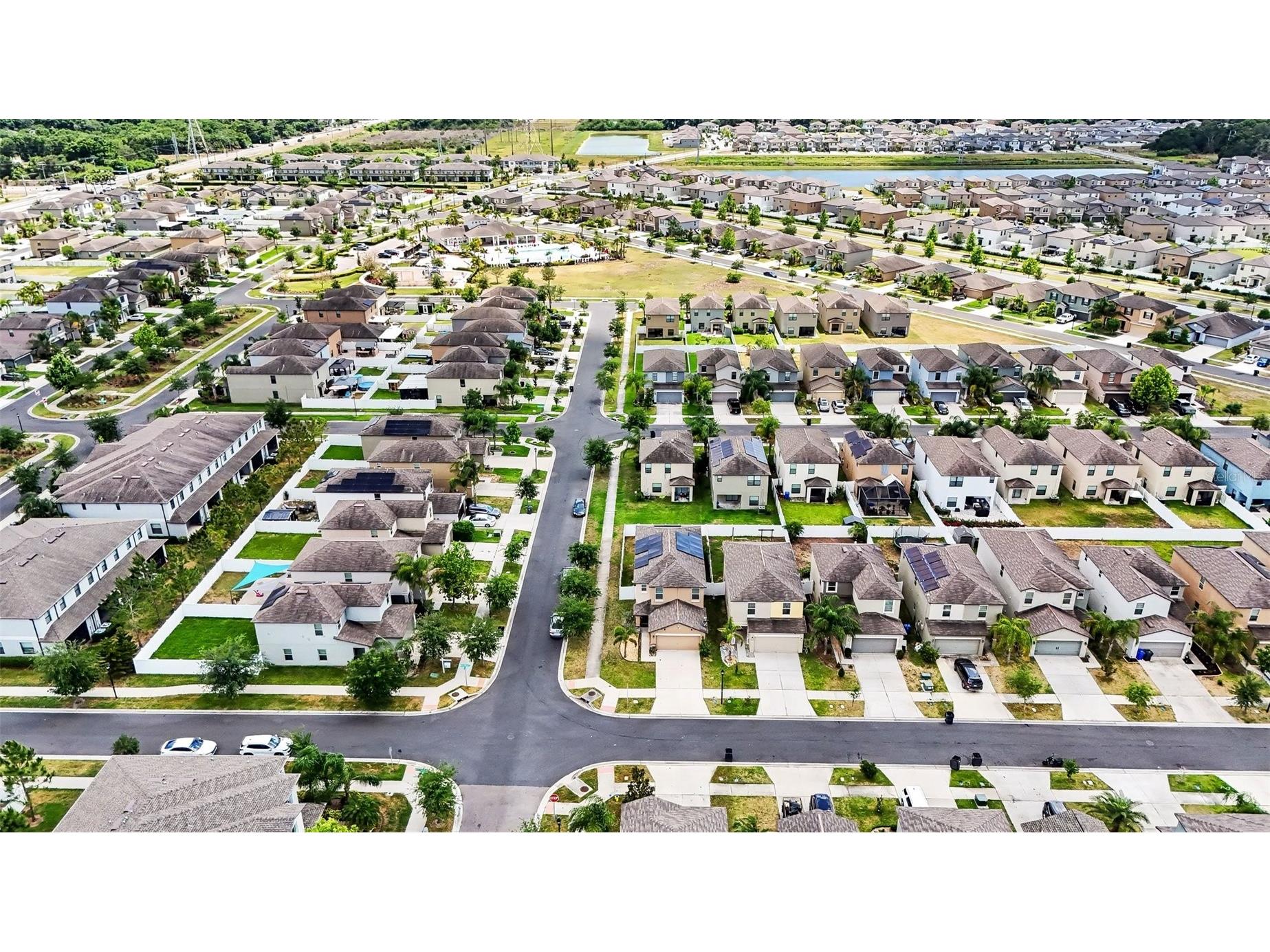 7421 French Marigold Avenue Tampa FL 33619 TB8506689 image25