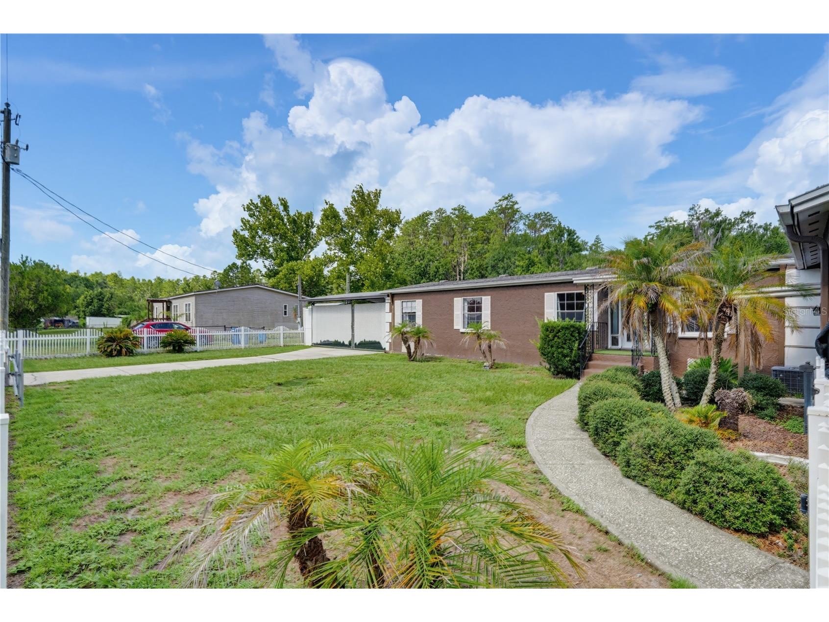 7421 Henry Drive Land O Lakes FL 34638 TB8527139 image1