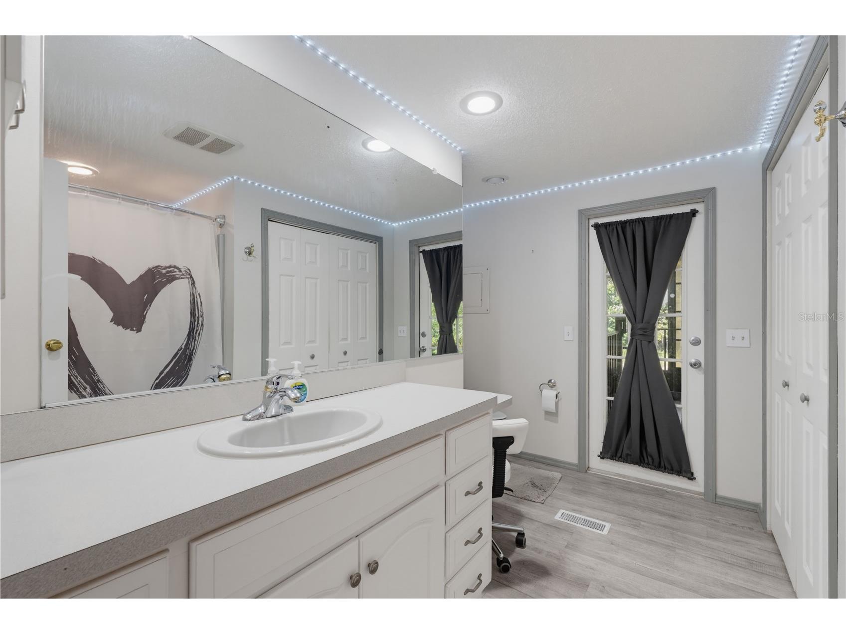 7421 Henry Drive Land O Lakes FL 34638 TB8527139 image7