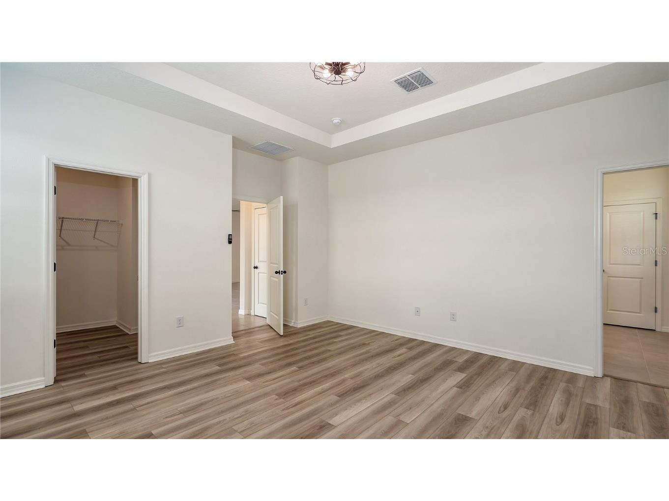 7422 35th Lane E Sarasota FL 34243 A4663013 image19