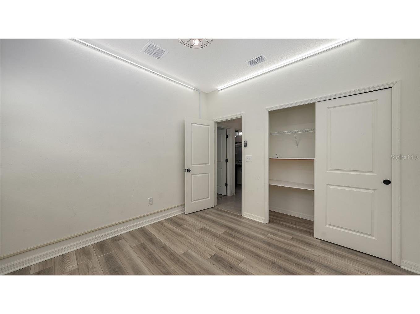 7422 35th Lane E Sarasota FL 34243 A4663013 image36