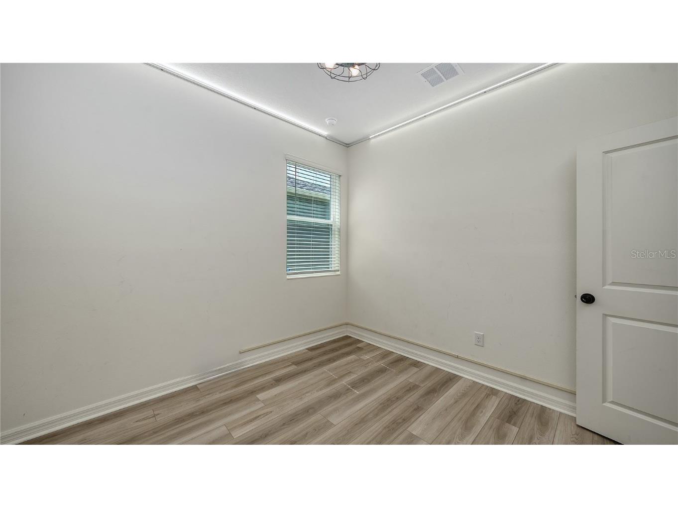 7422 35th Lane E Sarasota FL 34243 A4663013 image37