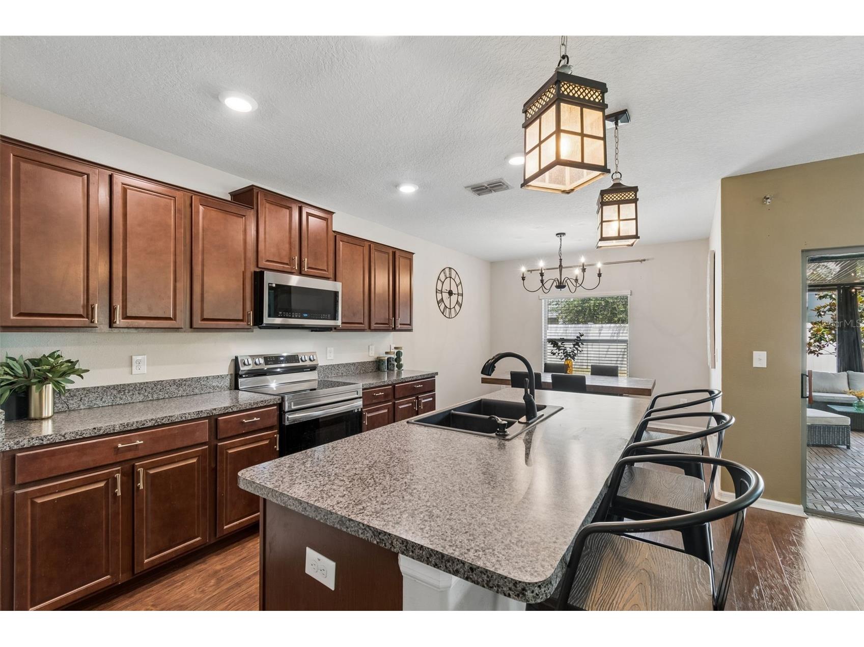 7422 French Marigold Avenue Tampa FL 33619 TB8503296 image28