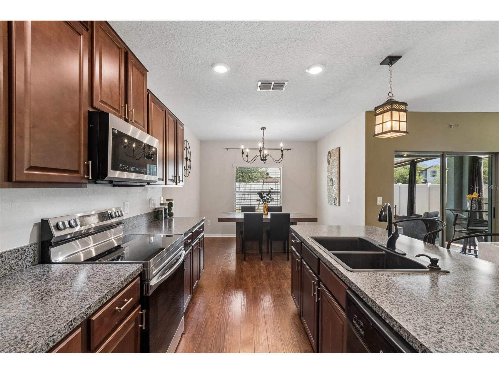 7422 French Marigold Avenue Tampa FL 33619 TB8503296 image29