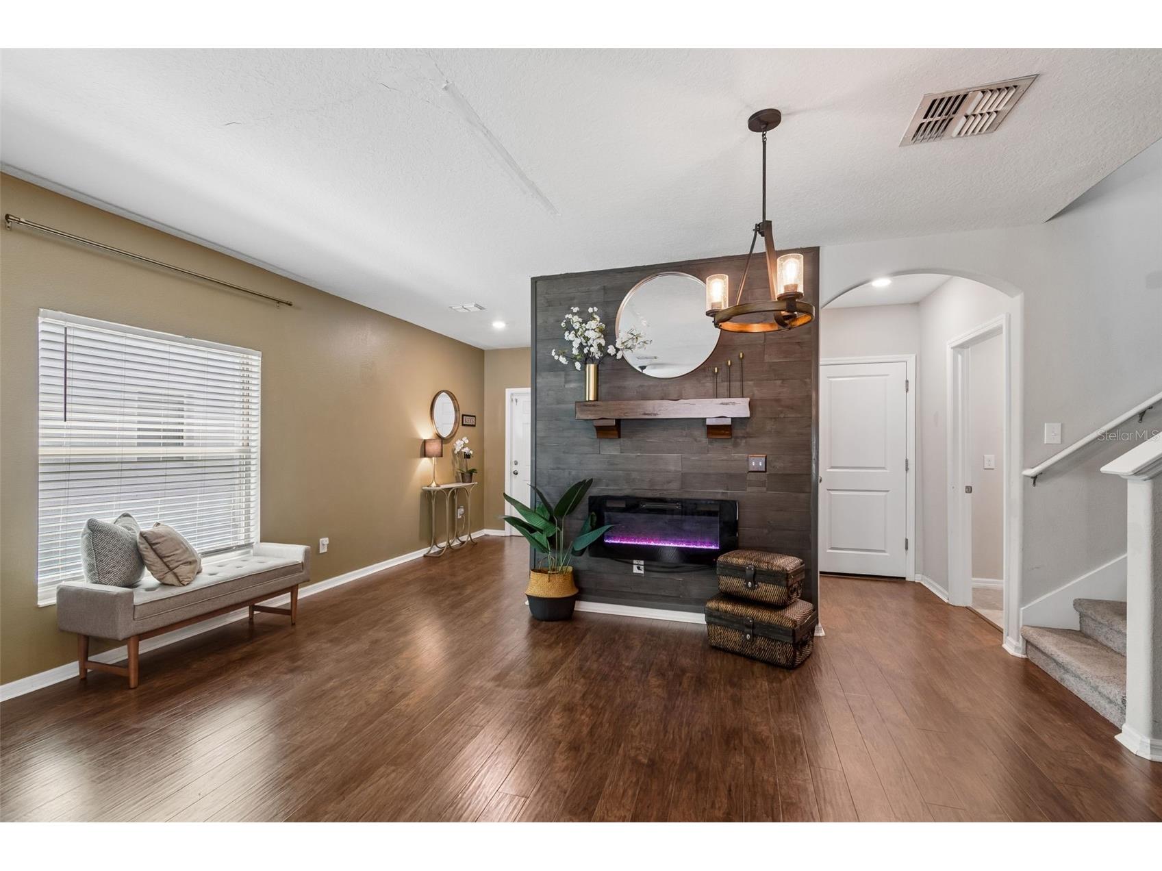 7422 French Marigold Avenue Tampa FL 33619 TB8503296 image3