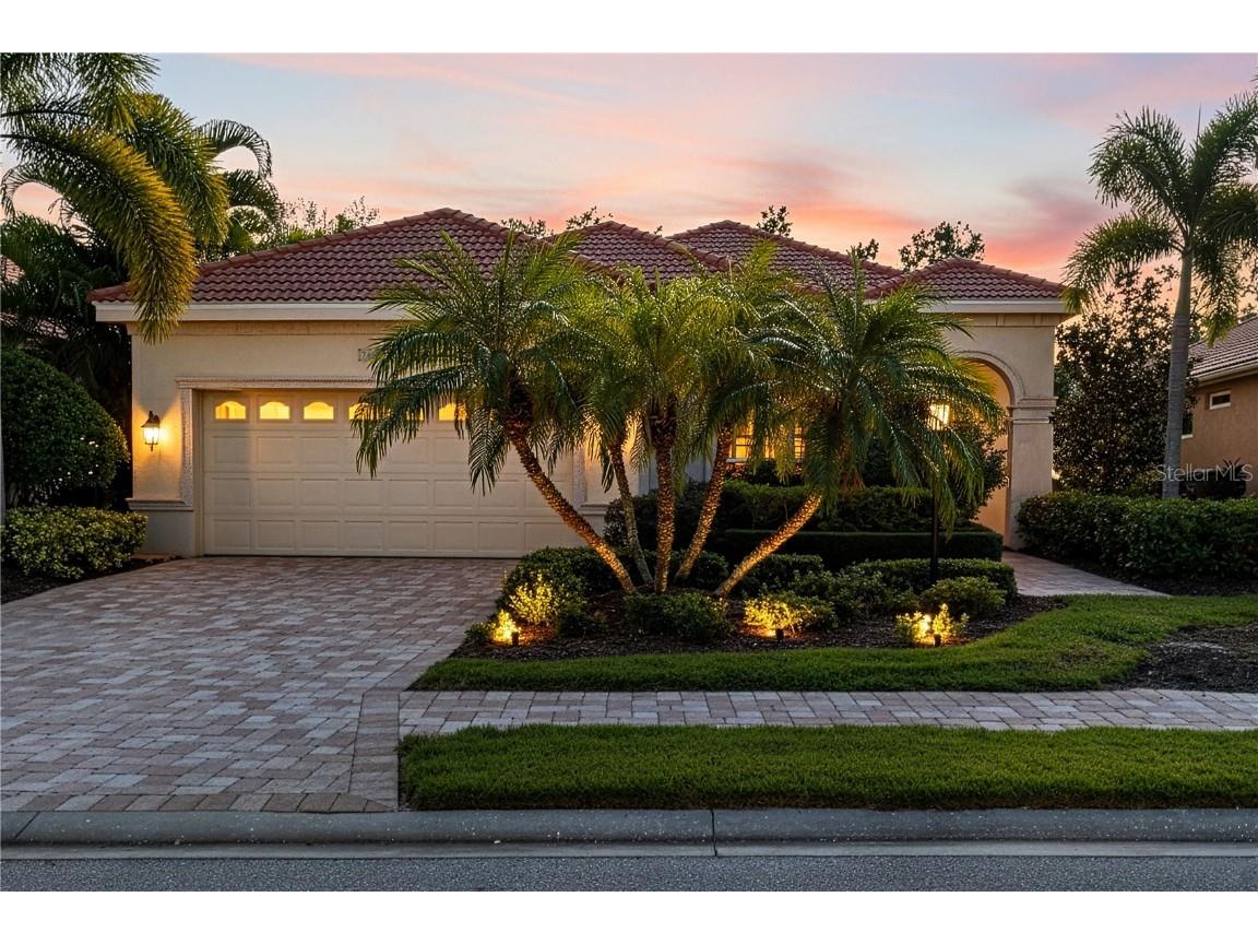 7423 Riviera Cove Lakewood Ranch FL 34202 A4669624 image1