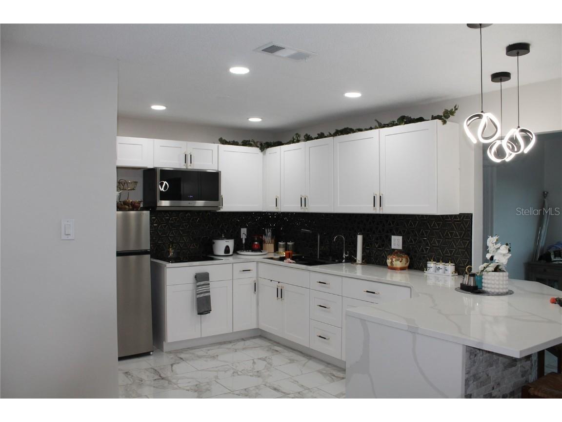 7423 Star Dust Drive Port Richey FL 34668 TB8449919 image2