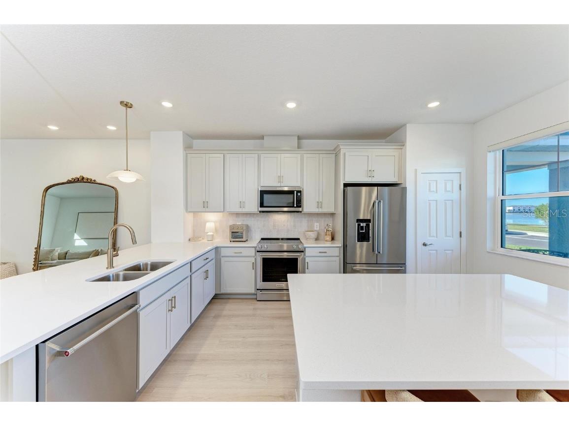 7424 Cabin Lane Sarasota FL 34240 A4671931 image8