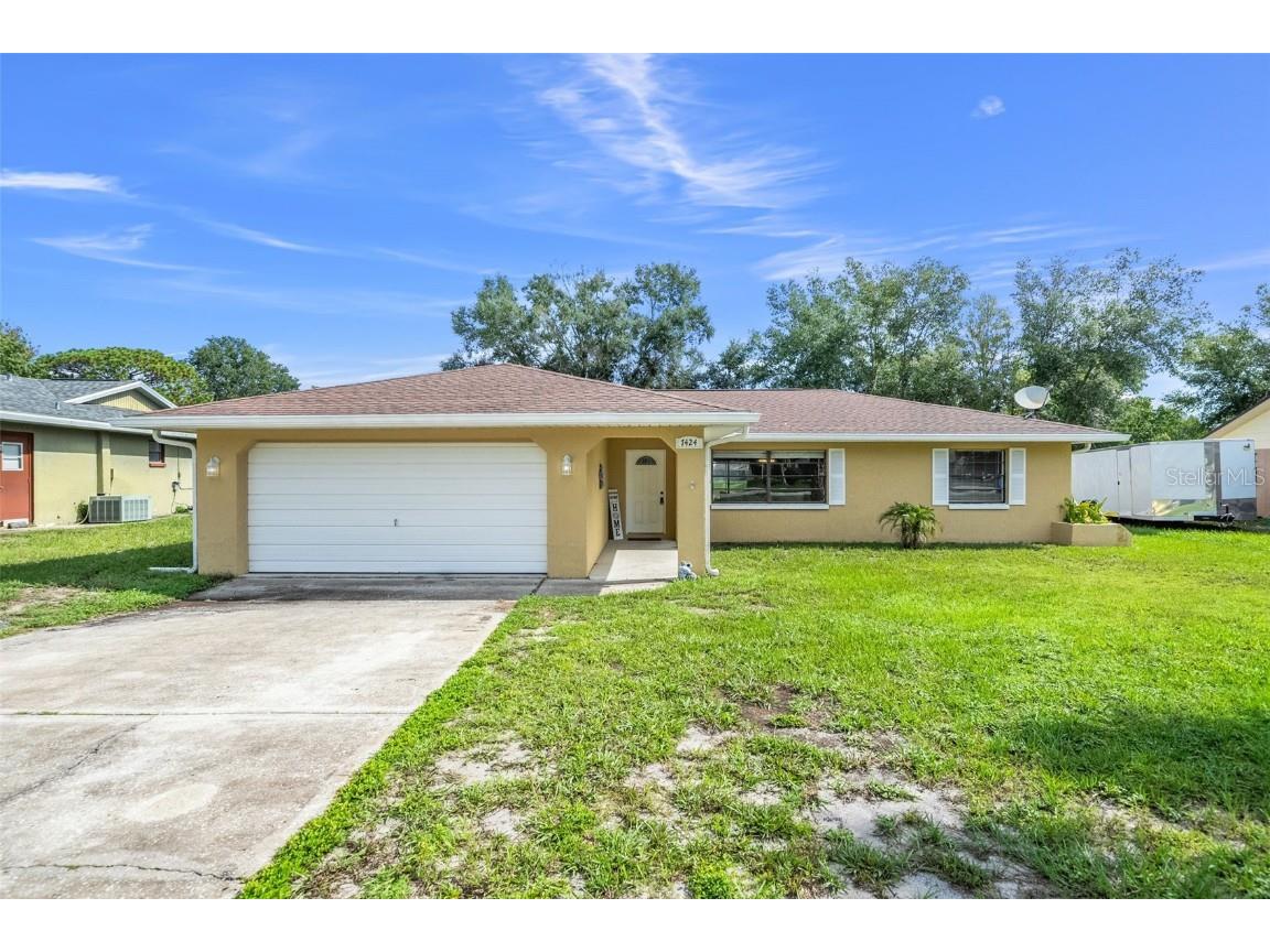 7424 Glasgow Road Weeki Wachee FL 34613 W7857346 image1