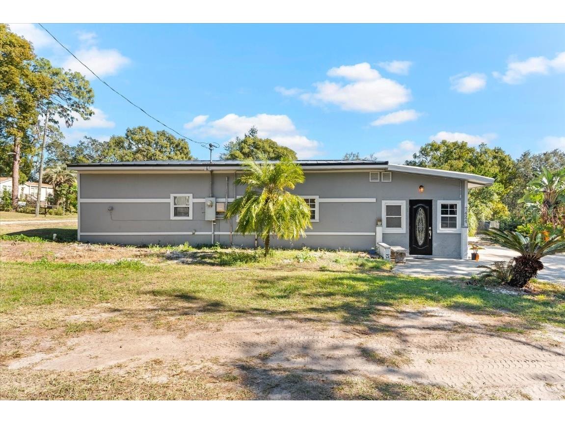7424 Lance Street Zephyrhills FL 33541 TB8329350 image1