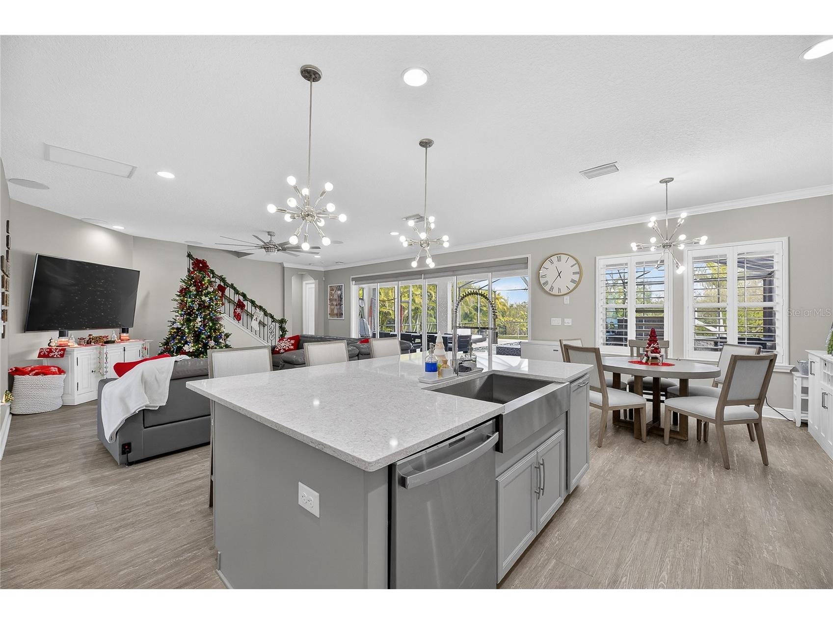 7424 Paradiso Drive Apollo Beach FL 33572 TB8460053 image43