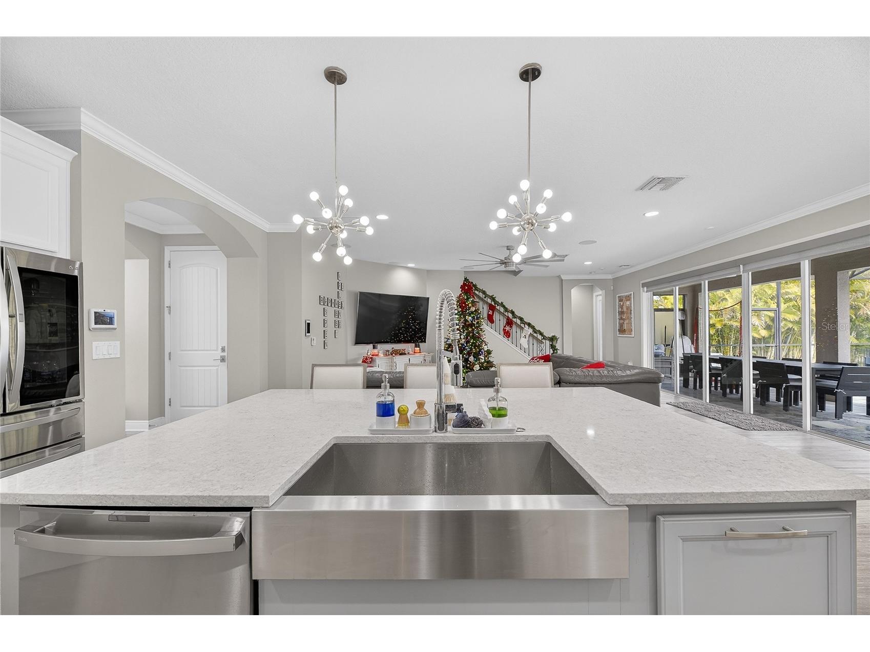 7424 Paradiso Drive Apollo Beach FL 33572 TB8460053 image46