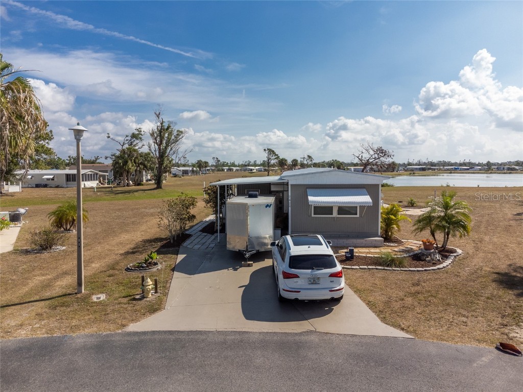 7424 Widness Ln Port Charlotte FL 33981 - BUTTERFORD WATERWAY C7473673 image1