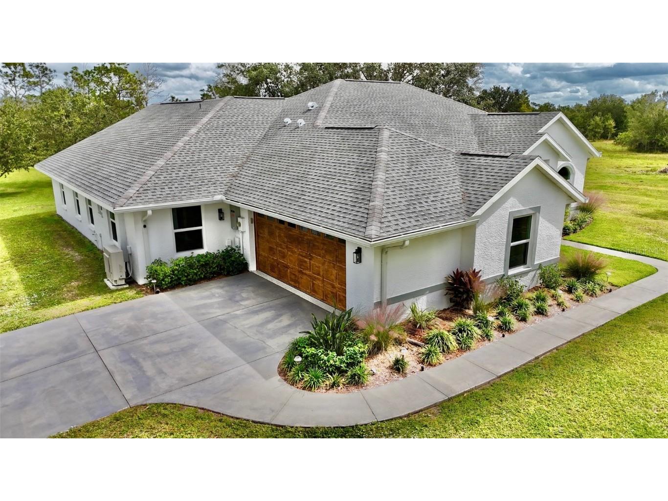 7425 245th Street E Myakka City FL 34251 TB8435354 image1