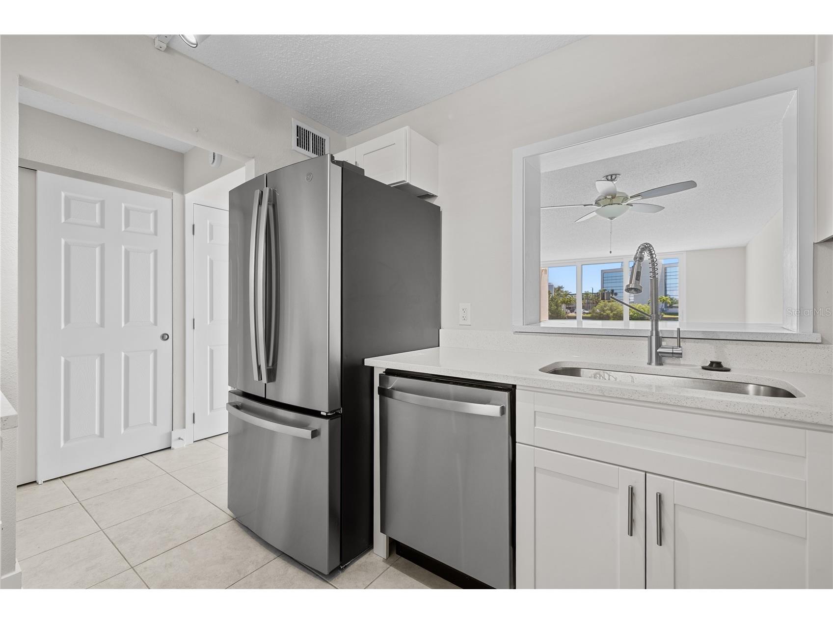 7425 Bay Island Drive S #104 South Pasadena FL 33707 TB8512936 image14