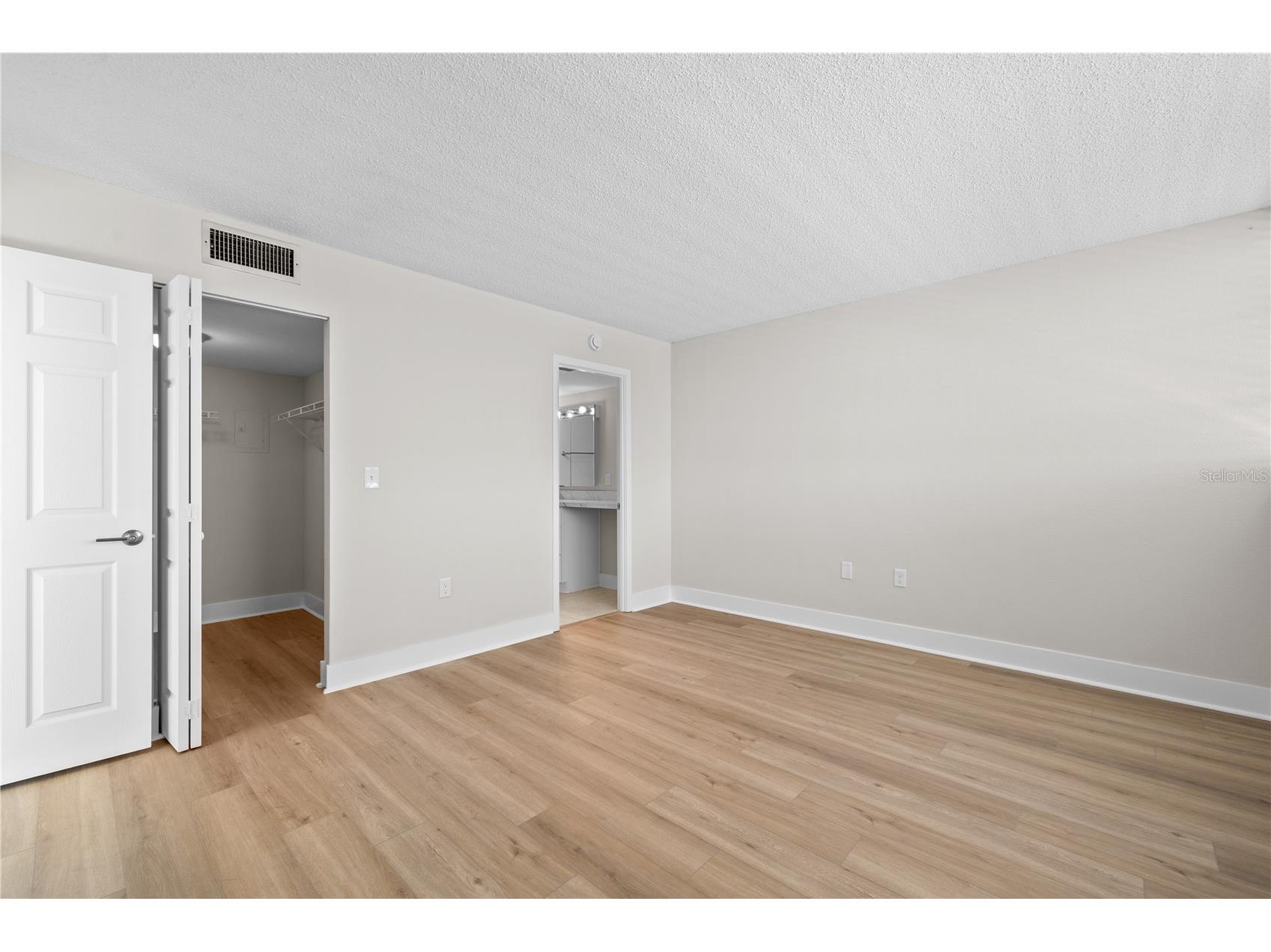 7425 Bay Island Drive S #104 South Pasadena FL 33707 TB8512936 image22