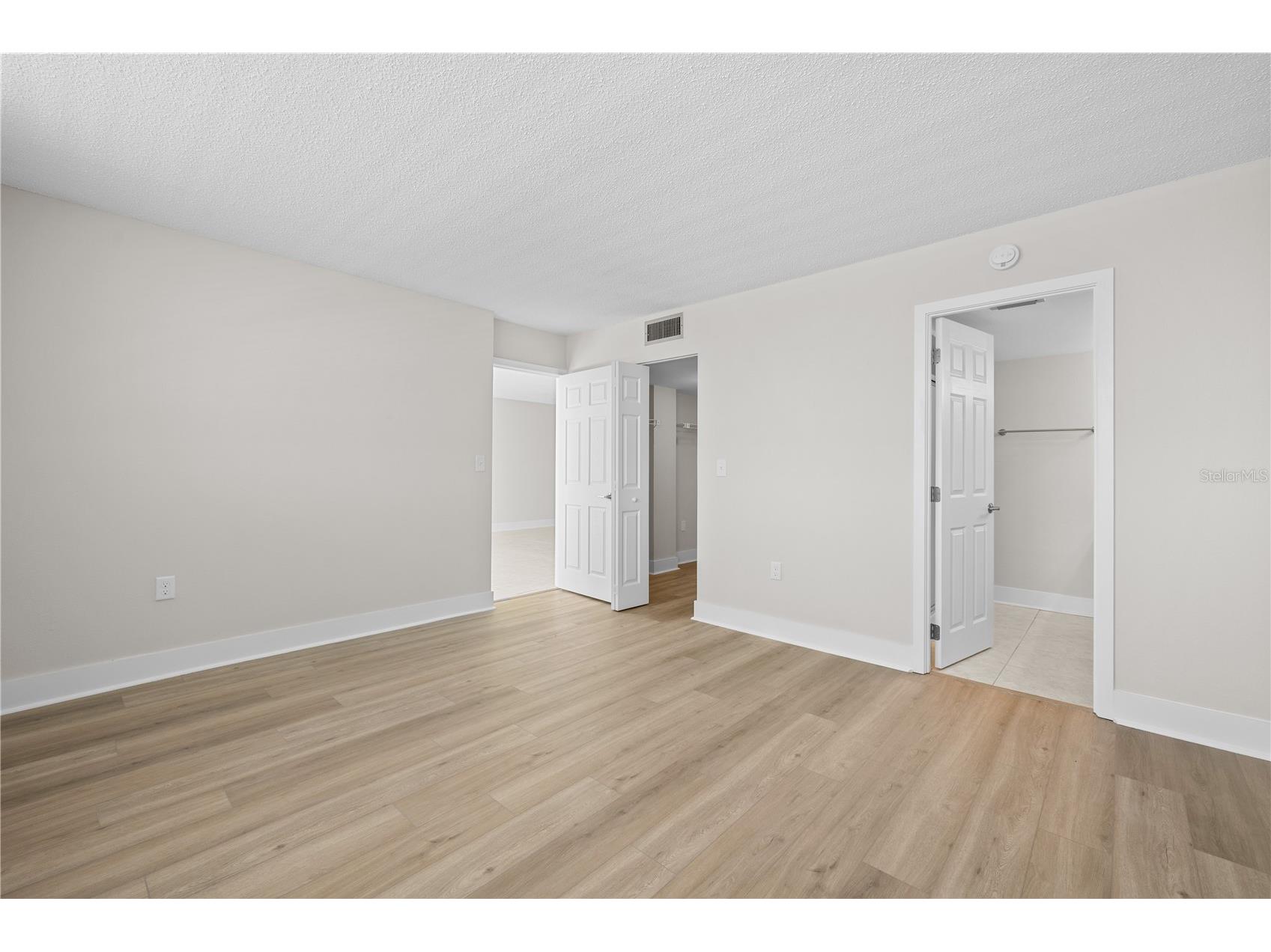 7425 Bay Island Drive S #104 South Pasadena FL 33707 TB8512936 image23