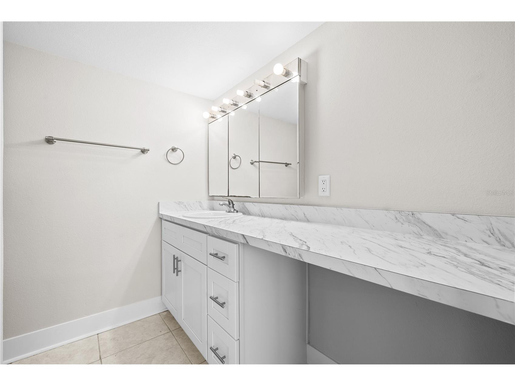 7425 Bay Island Drive S #104 South Pasadena FL 33707 TB8512936 image26