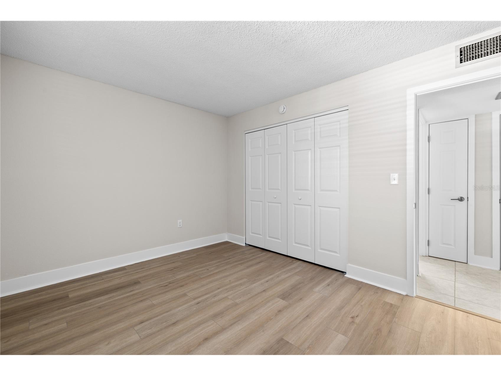 7425 Bay Island Drive S #104 South Pasadena FL 33707 TB8512936 image28