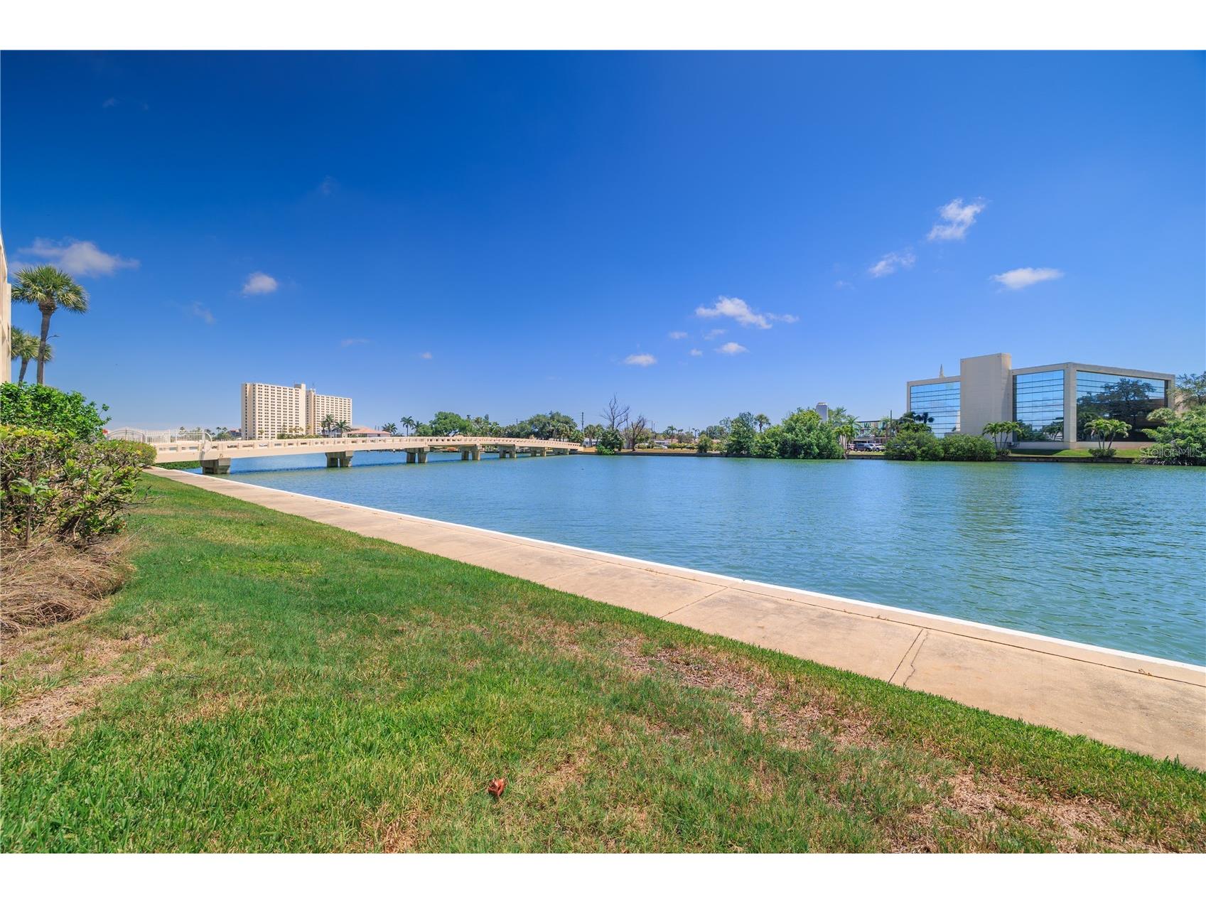 7425 Bay Island Drive S #104 South Pasadena FL 33707 TB8512936 image34