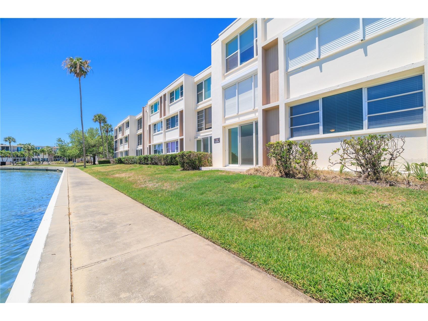 7425 Bay Island Drive S #104 South Pasadena FL 33707 TB8512936 image37