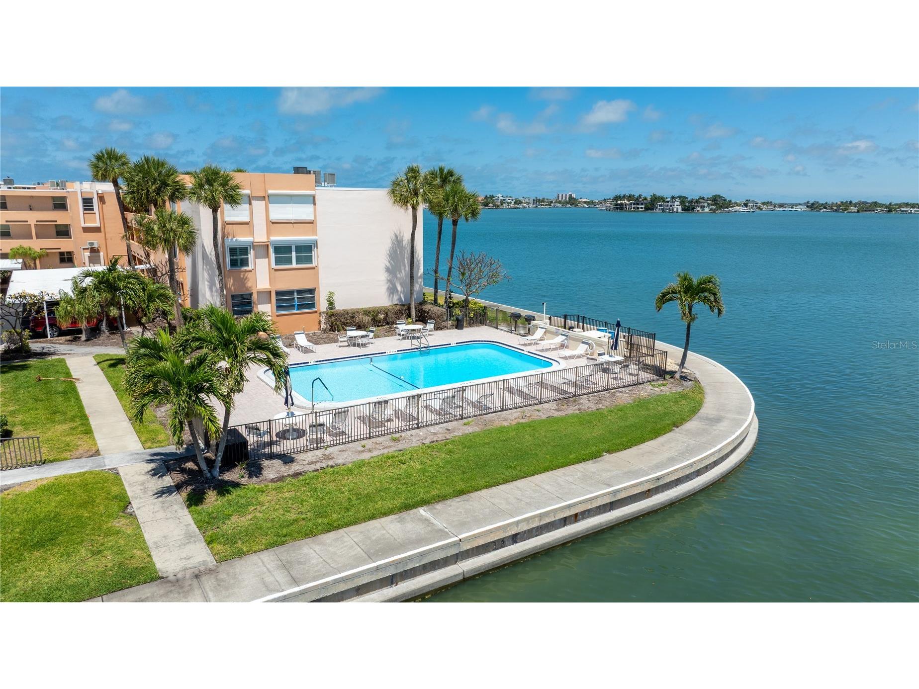 7425 Bay Island Drive S #104 South Pasadena FL 33707 TB8512936 image52