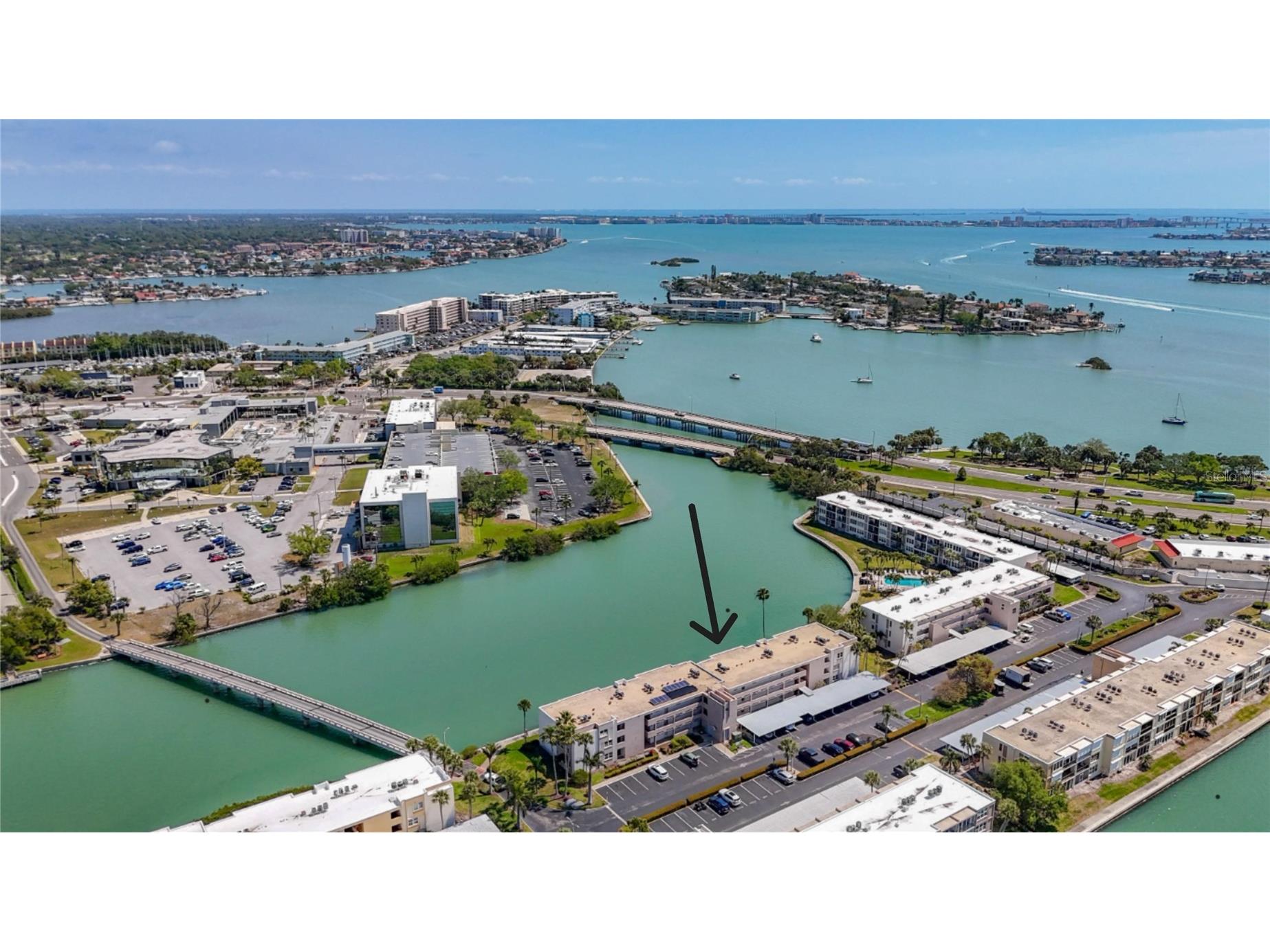 7425 Bay Island Drive S #105 South Pasadena FL 33707 - RED FISH PASS TB8490586 image1