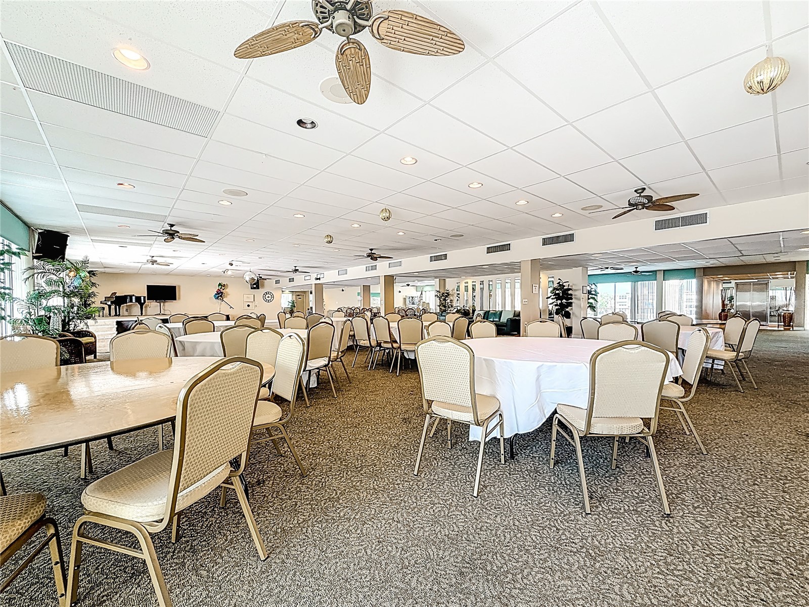 7425 Bay Island Drive S #105 South Pasadena FL 33707 - RED FISH PASS TB8490586 image29