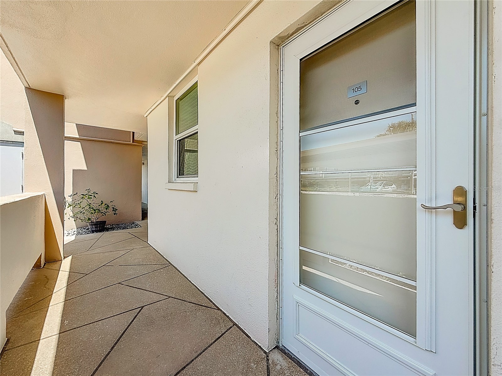 7425 Bay Island Drive S #105 South Pasadena FL 33707 - RED FISH PASS TB8490586 image3