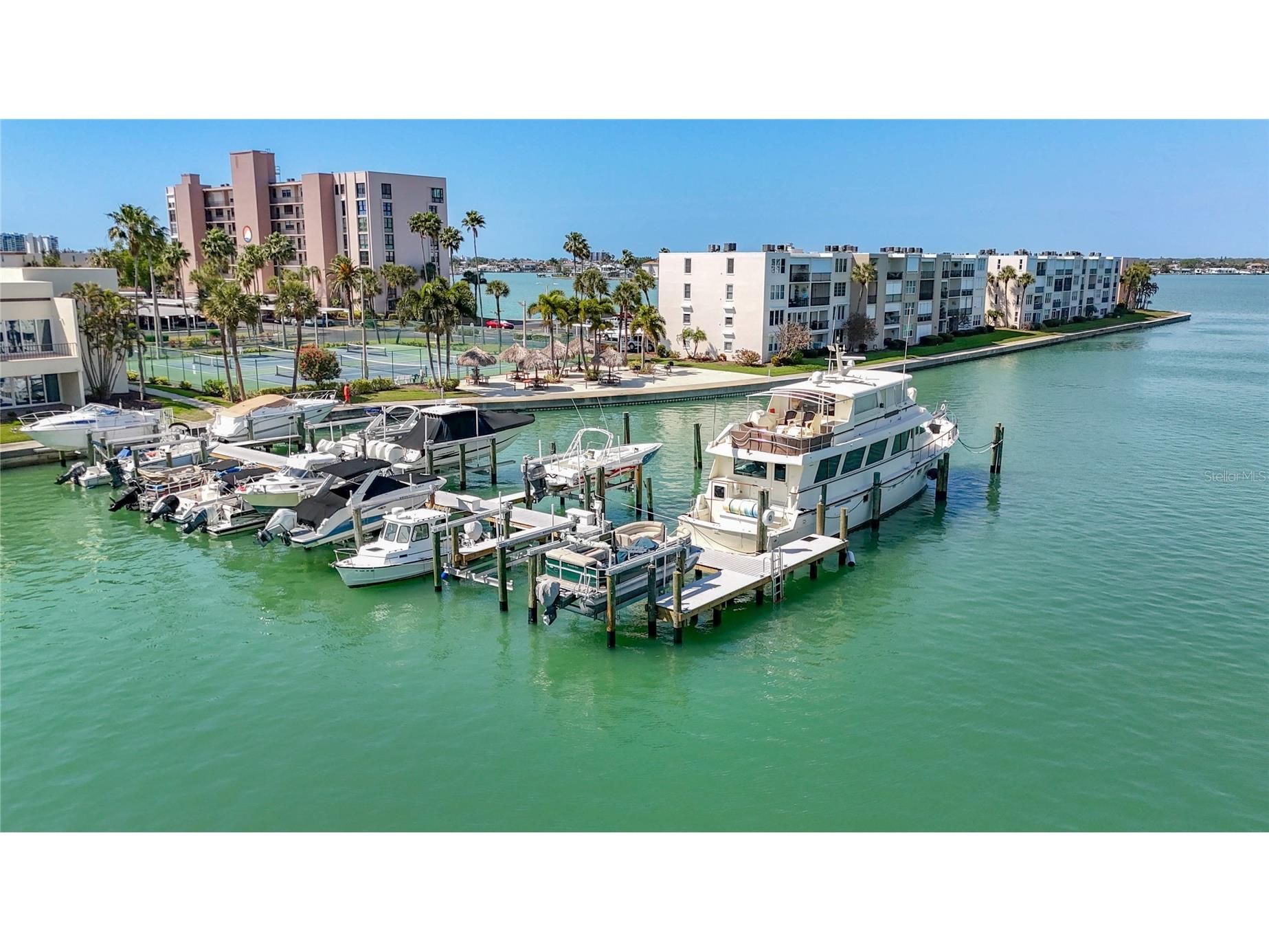 7425 Bay Island Drive S #105 South Pasadena FL 33707 - RED FISH PASS TB8490586 image38