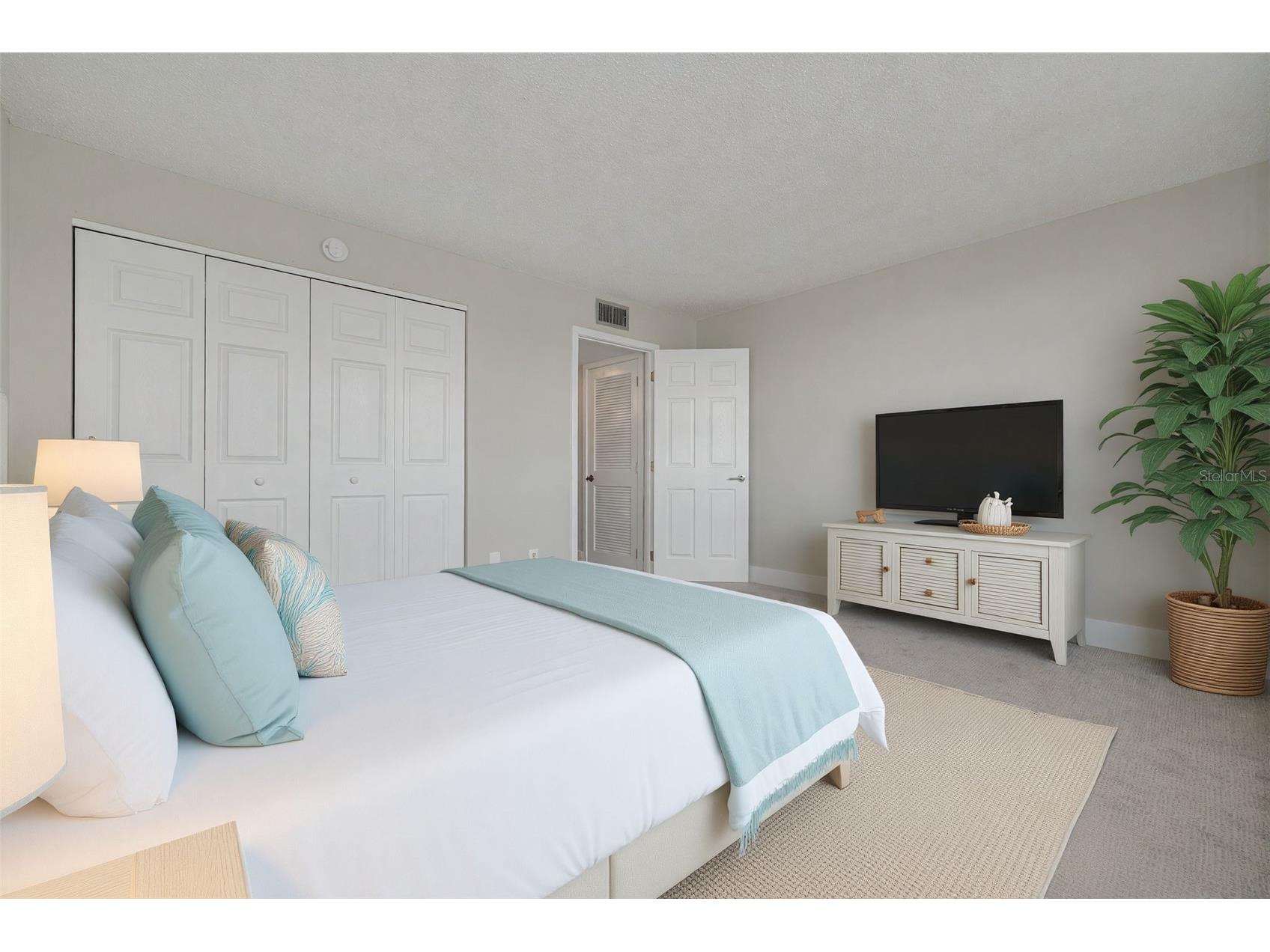 7425 Bay Island Drive S #107 Saint Petersburg FL 33707 - BOCA CIEGA BAY TB8525393 image27