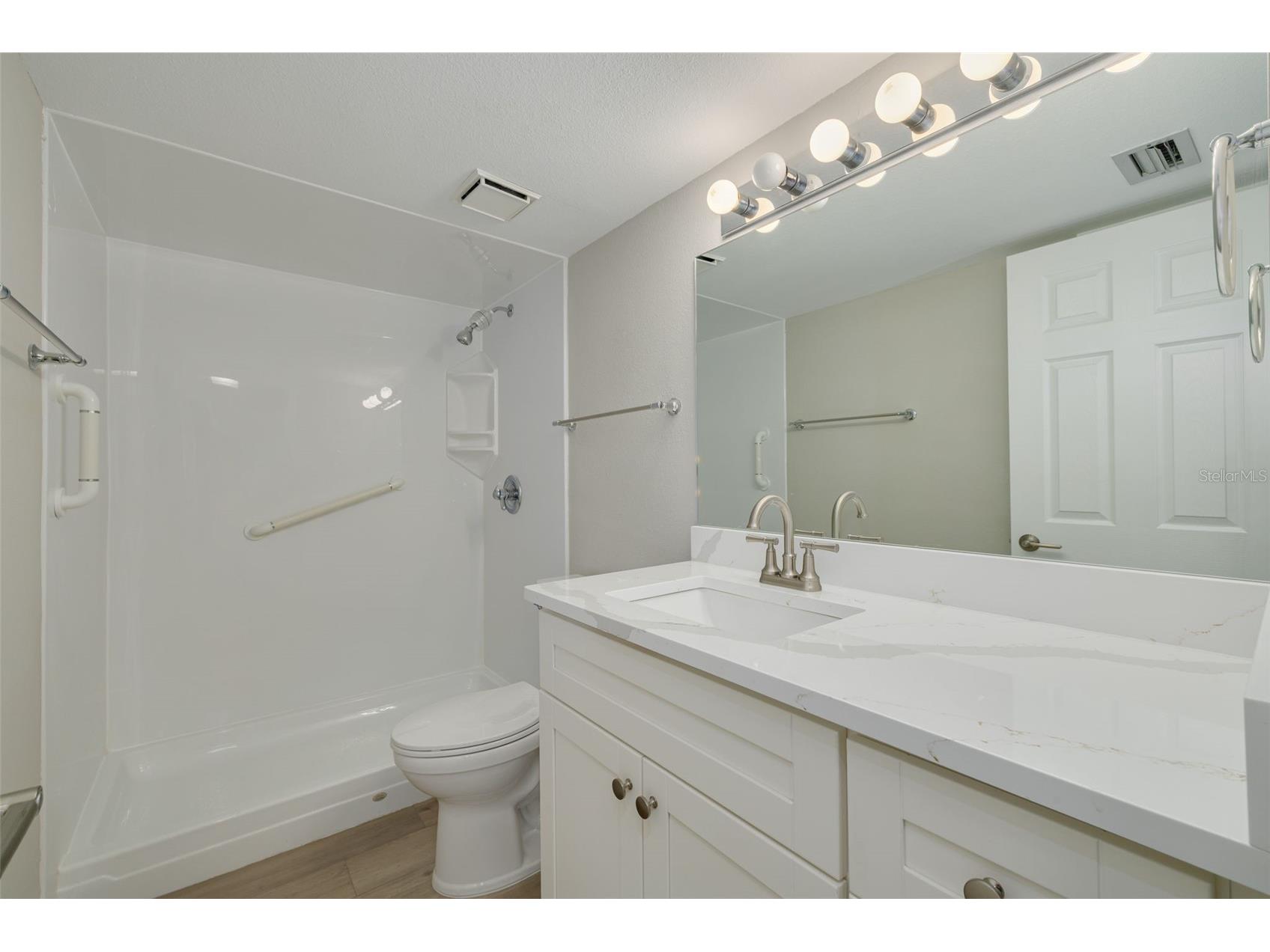 7425 Bay Island Drive S #107 Saint Petersburg FL 33707 - BOCA CIEGA BAY TB8525393 image31