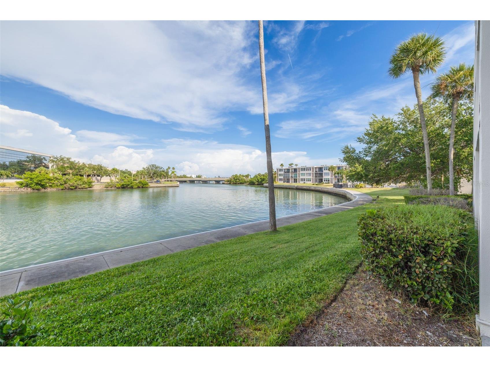 7425 Bay Island Drive S #107 Saint Petersburg FL 33707 - BOCA CIEGA BAY TB8525393 image34