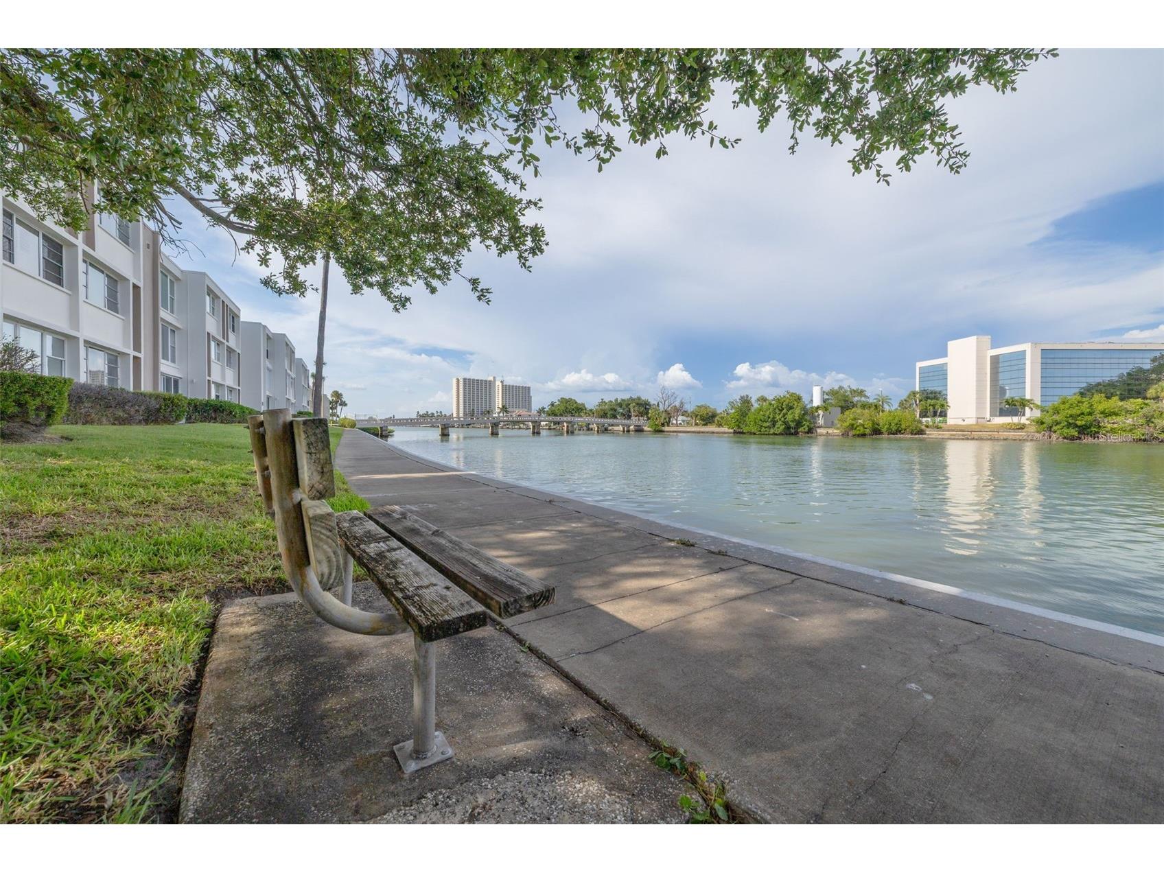 7425 Bay Island Drive S #107 Saint Petersburg FL 33707 - BOCA CIEGA BAY TB8525393 image37