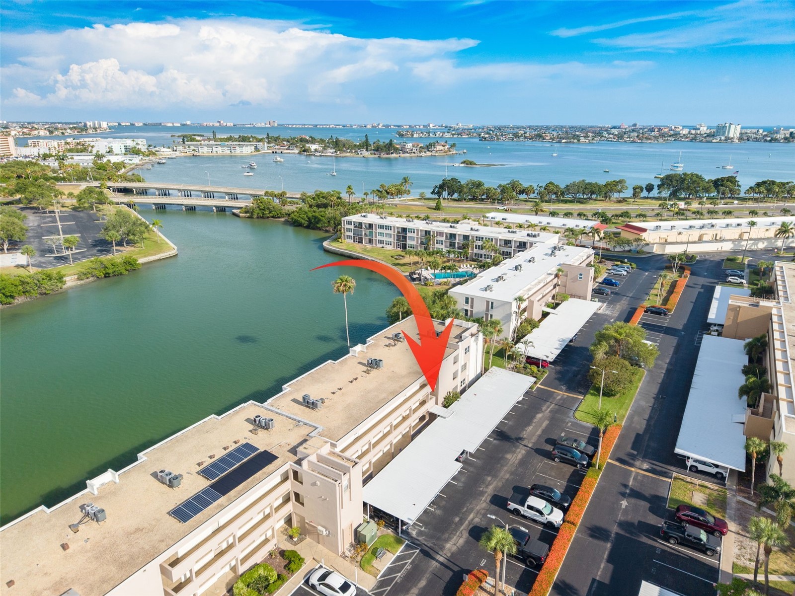 7425 Bay Island Drive S #107 Saint Petersburg FL 33707 - BOCA CIEGA BAY TB8525393 image4