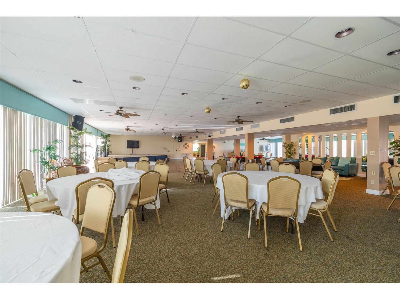 7425 Bay Island Drive S #107 Saint Petersburg FL 33707 - BOCA CIEGA BAY TB8525393 image43