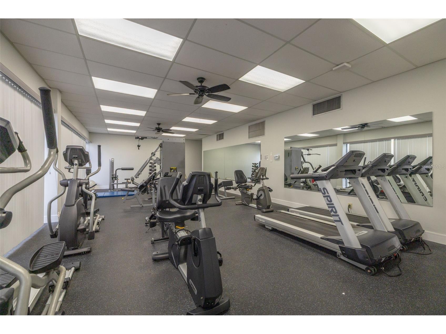 7425 Bay Island Drive S #107 Saint Petersburg FL 33707 - BOCA CIEGA BAY TB8525393 image48