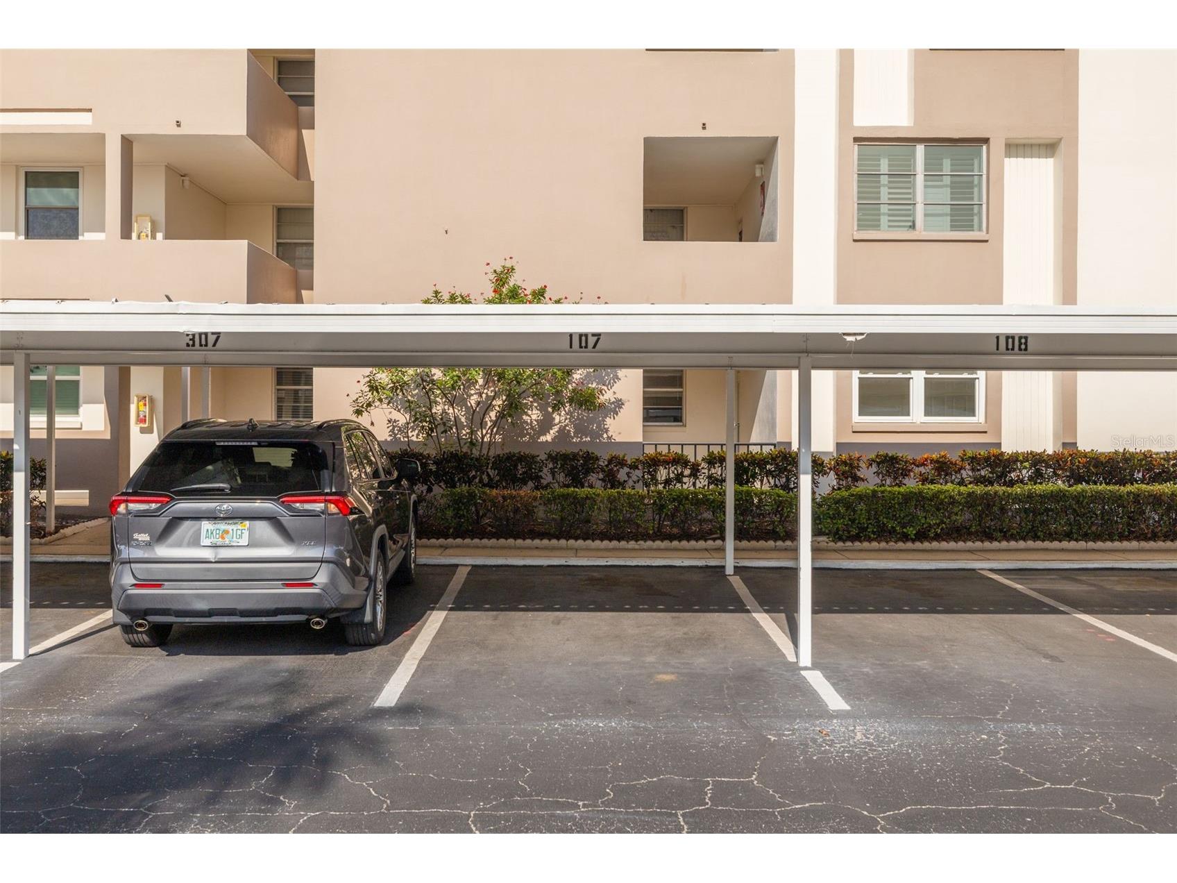 7425 Bay Island Drive S #107 Saint Petersburg FL 33707 - BOCA CIEGA BAY TB8525393 image8